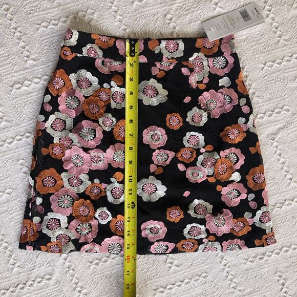 NWT French Connection Black Floral Embroidered 3D Mesh Mini Skirt Sz 0 Festival - Picture 8 of 9